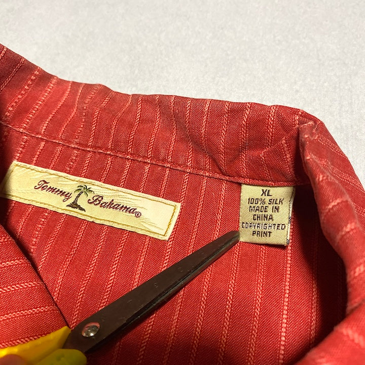 トミーバハマ Tommy Bahama 半袖シャツ アロハシャツ レッド 赤 総柄 メンズXL