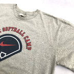 ナイキ NIKE Tシャツ ソフトボールキャンプ プリント グレー メンズM