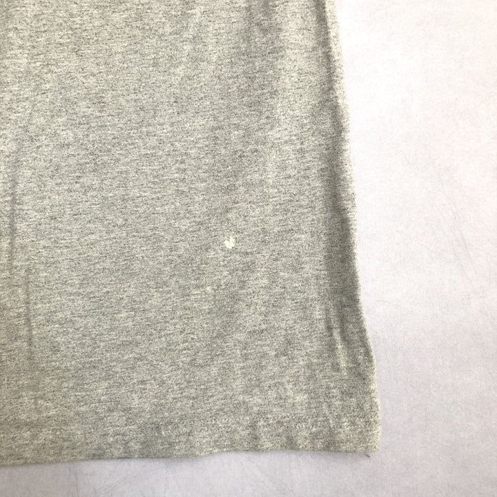 カーハート 古着 Tシャツ グレー ワンポイントロゴ L