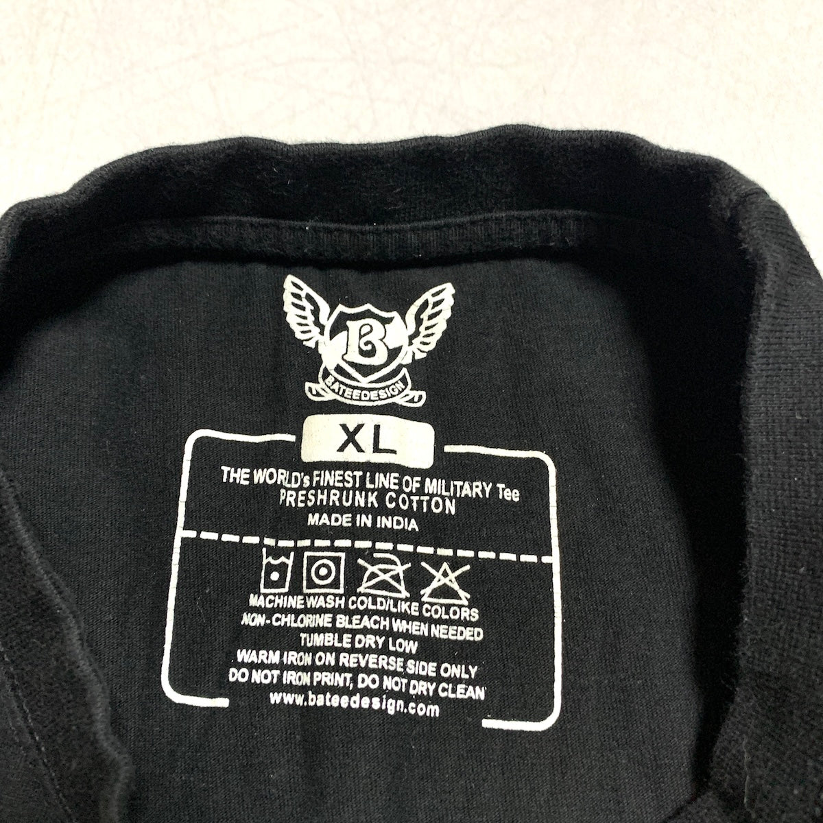 ビーエーティーデザイン BATeeDesign Tシャツ ブラック クウェート メンズXL