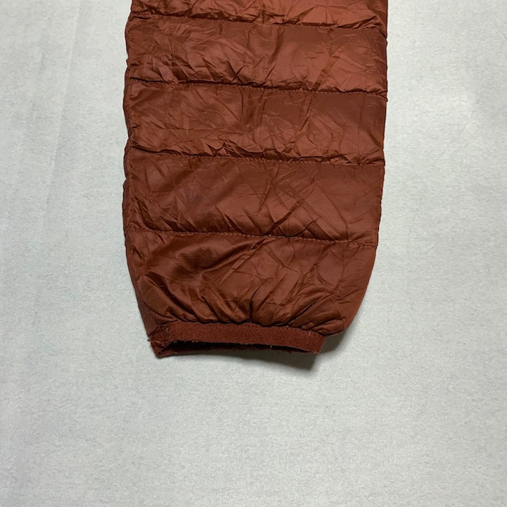 ザノースフェイス 古着  ダウンジャケット 赤ブラウン S