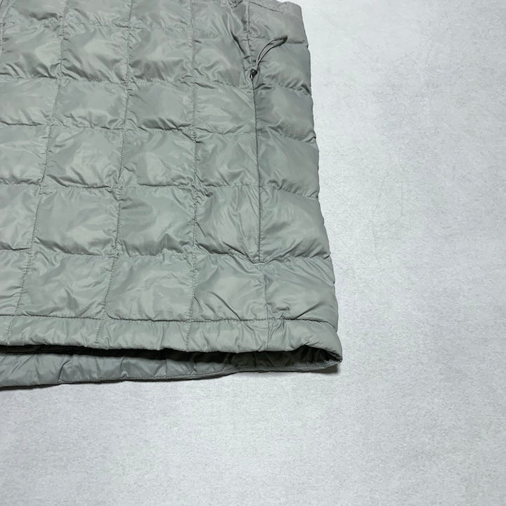 ザノースフェイス 古着  ダウンベスト 薄手 ライトグレー 企業ロゴ XL