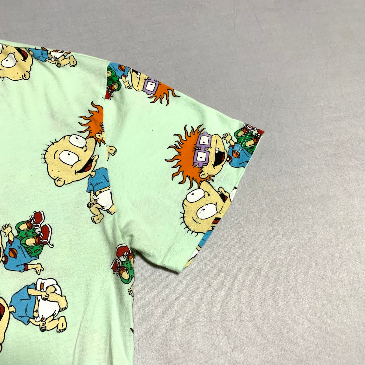 ニコロデオン nickelodeon Tシャツ チャッキーフィンスター ライトグリーン メンズL