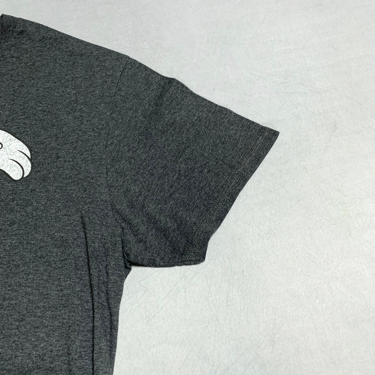 ディズニー Disney Tシャツ ミッキー グレー メンズM