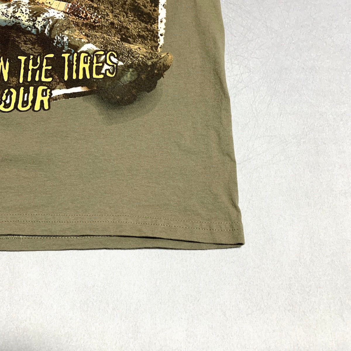 ギルダン GILDAN Tシャツ ブラッド・ペイズリー brad paisley ベージュ メンズM