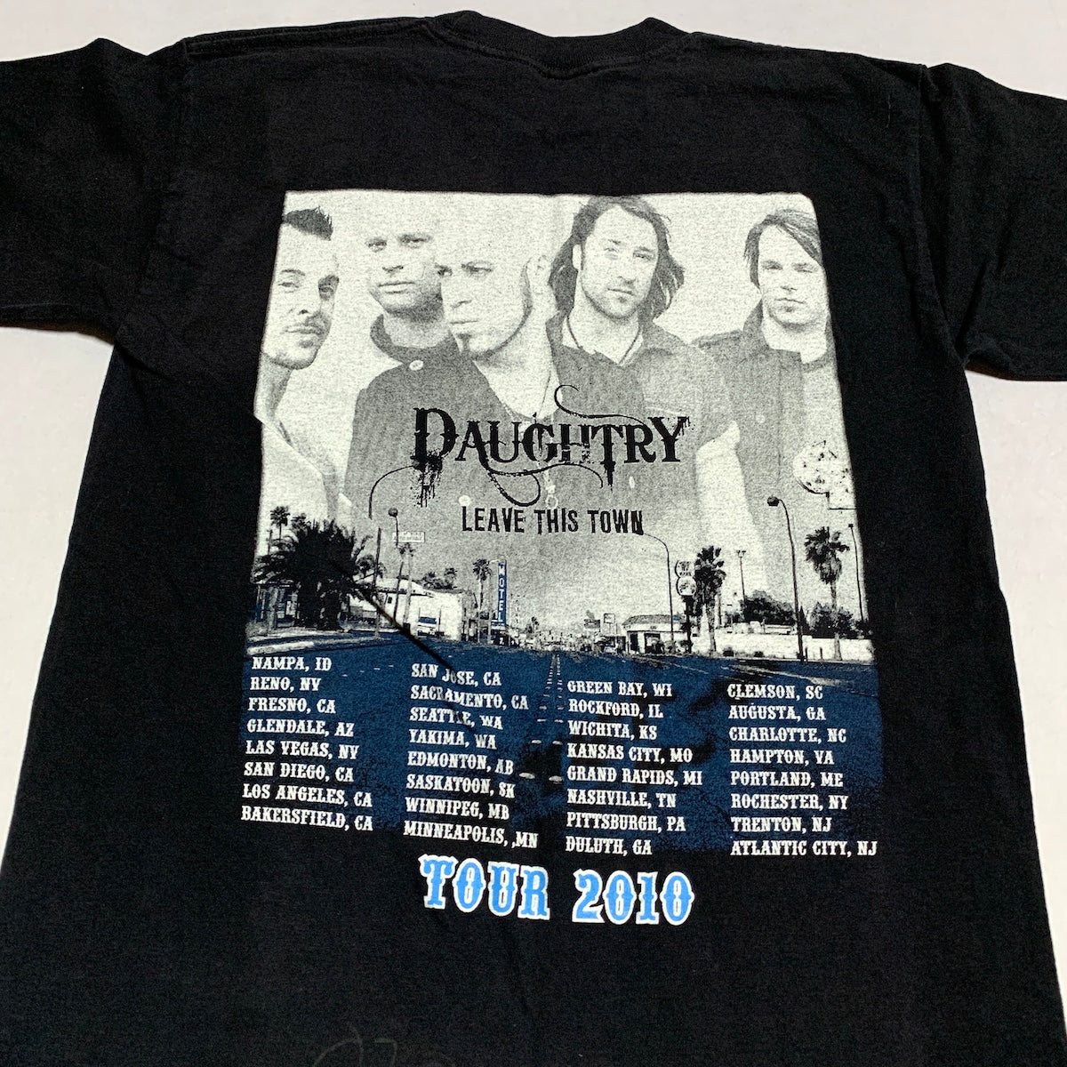 ドートリー Daughtry Tシャツ 2010 ブラック メンズM相当