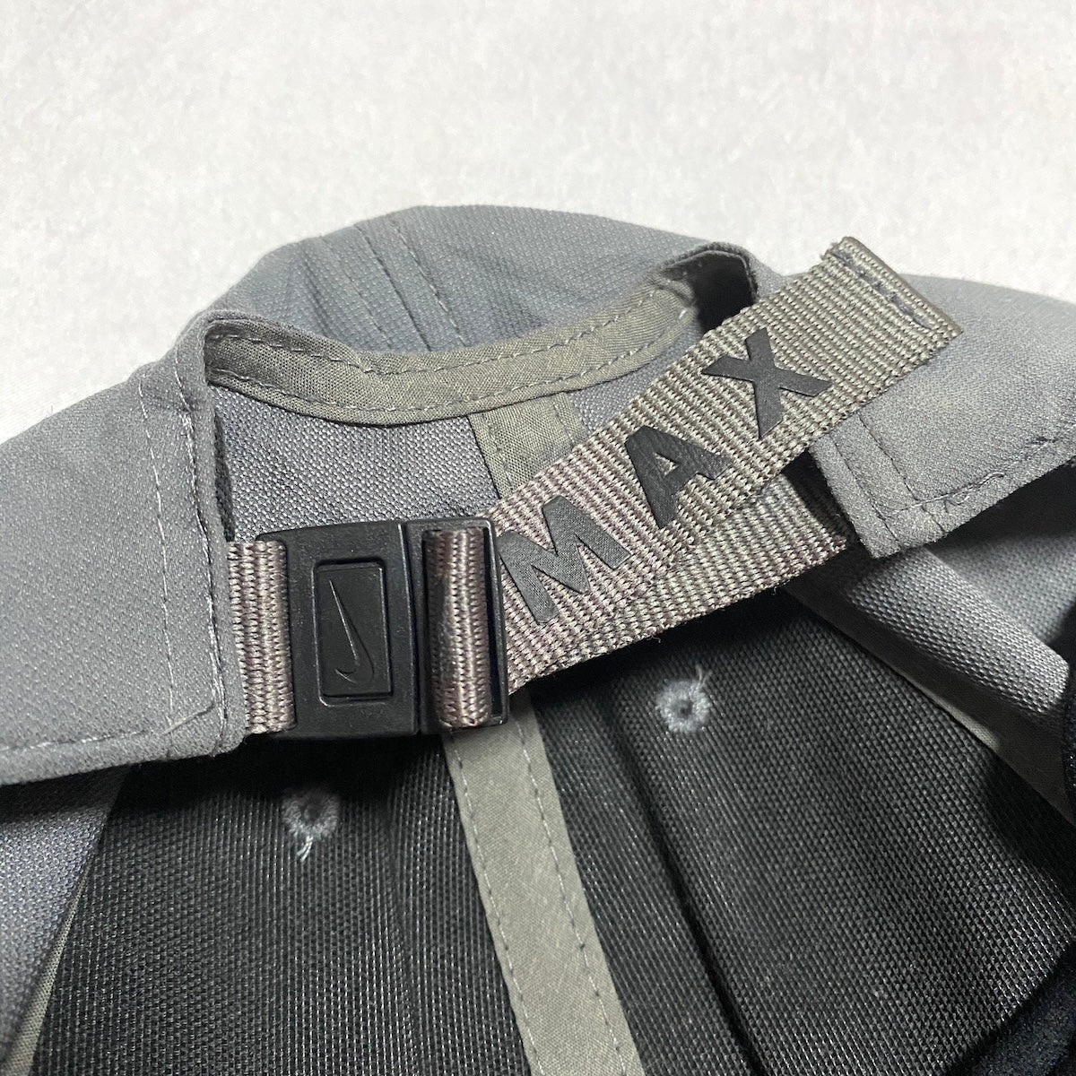 ナイキ Nike キャップ グレー AIR MAX エアマックス L