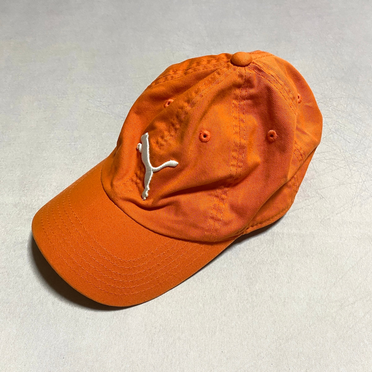 プーマ PUMA キャップ オレンジ 刺繍ロゴ L