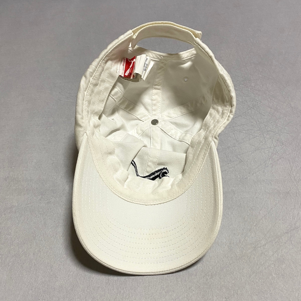 プーマ PUMA キャップ ホワイト 刺繍ロゴ L – 古着屋まんたろう